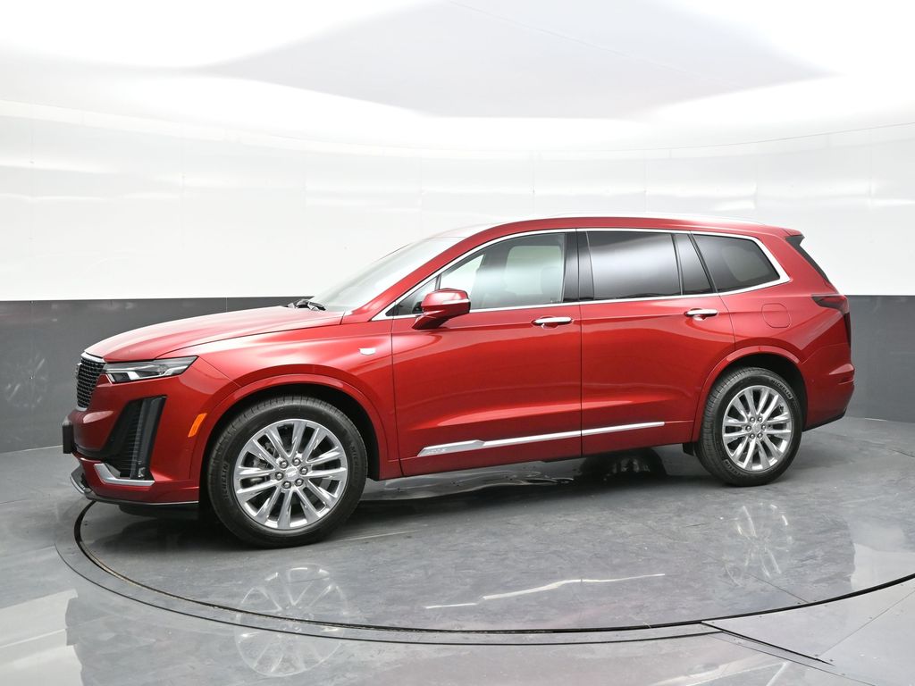 2025 Cadillac XT6 Premium Luxury photo 3
