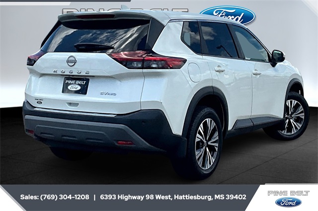 2022 Nissan Rogue SV photo 10