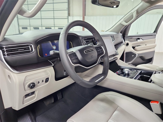 2024 Jeep Wagoneer Base photo 18