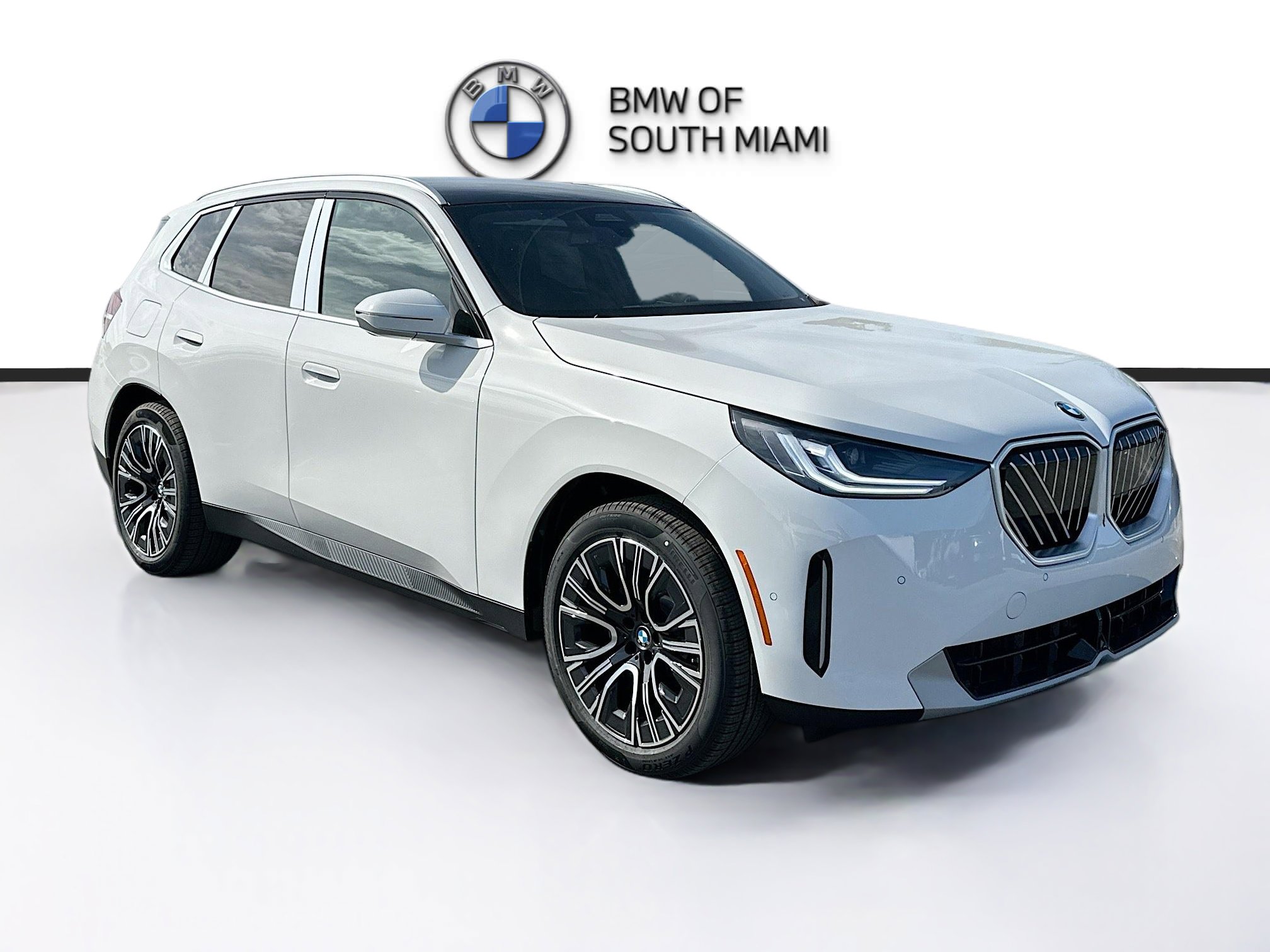 2026 BMW X3 30's photo