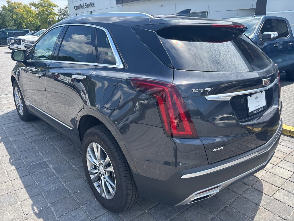 2023 Cadillac XT5 Premium Luxury photo 2
