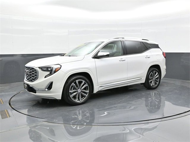 2020 Gmc Terrain Denali photo 2