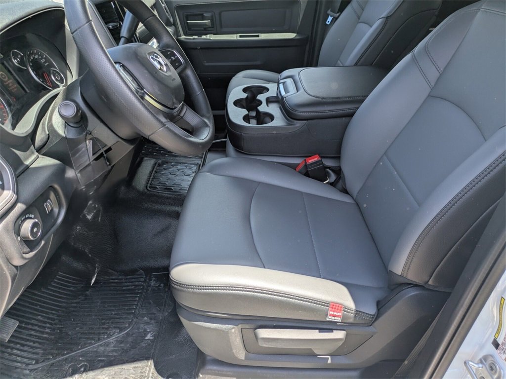 2026 Ram 3500 Tradesman photo 12