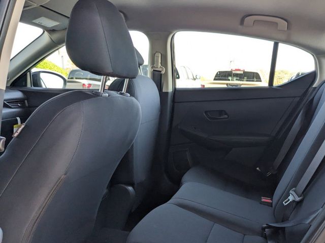 2025 Nissan Sentra S photo 8