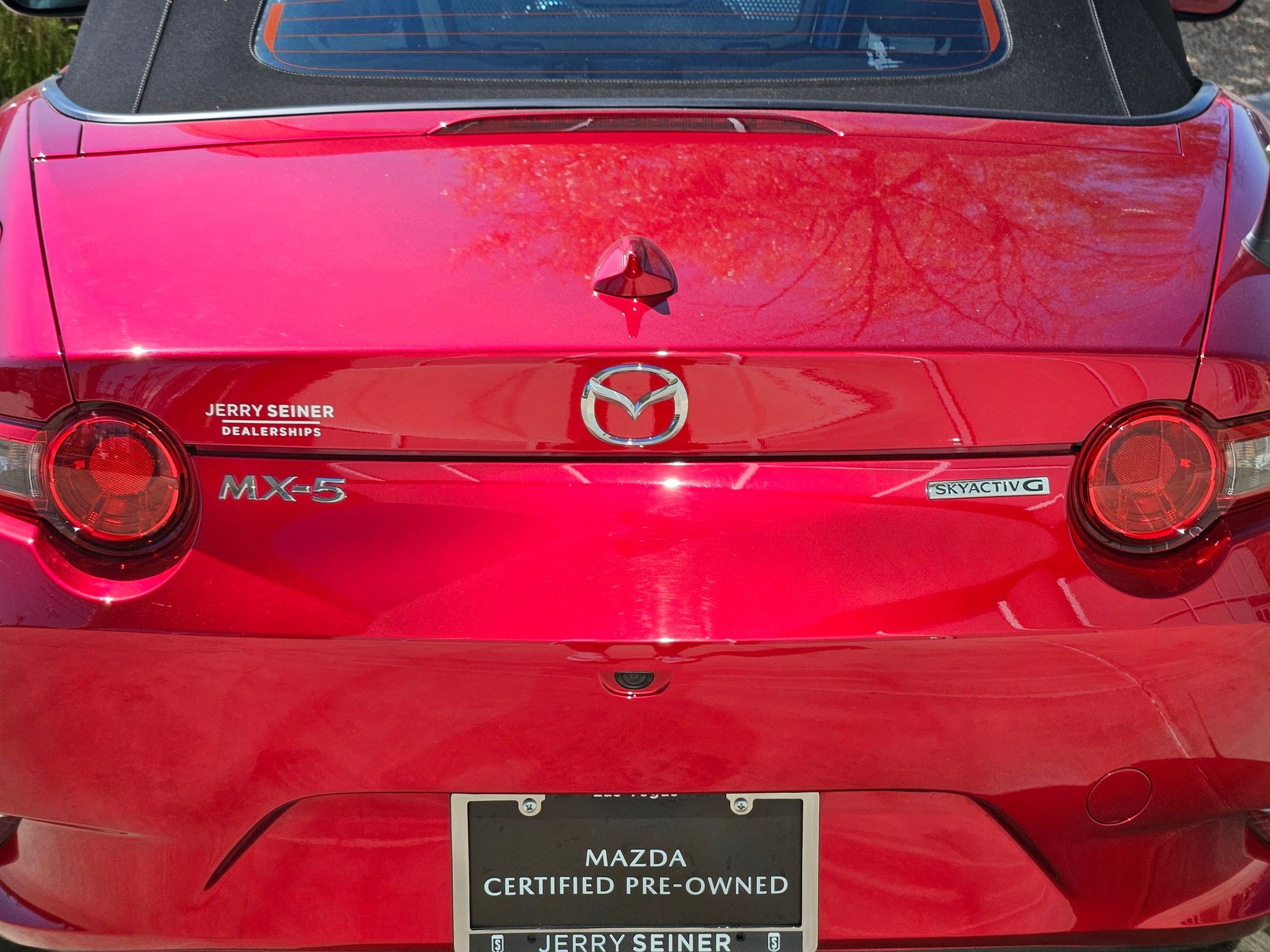 2023 Mazda MX-5 Miata Miata Grand Touring photo 13