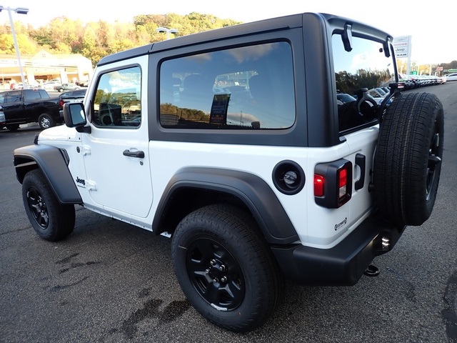 2026 Jeep Wrangler Sport photo 3