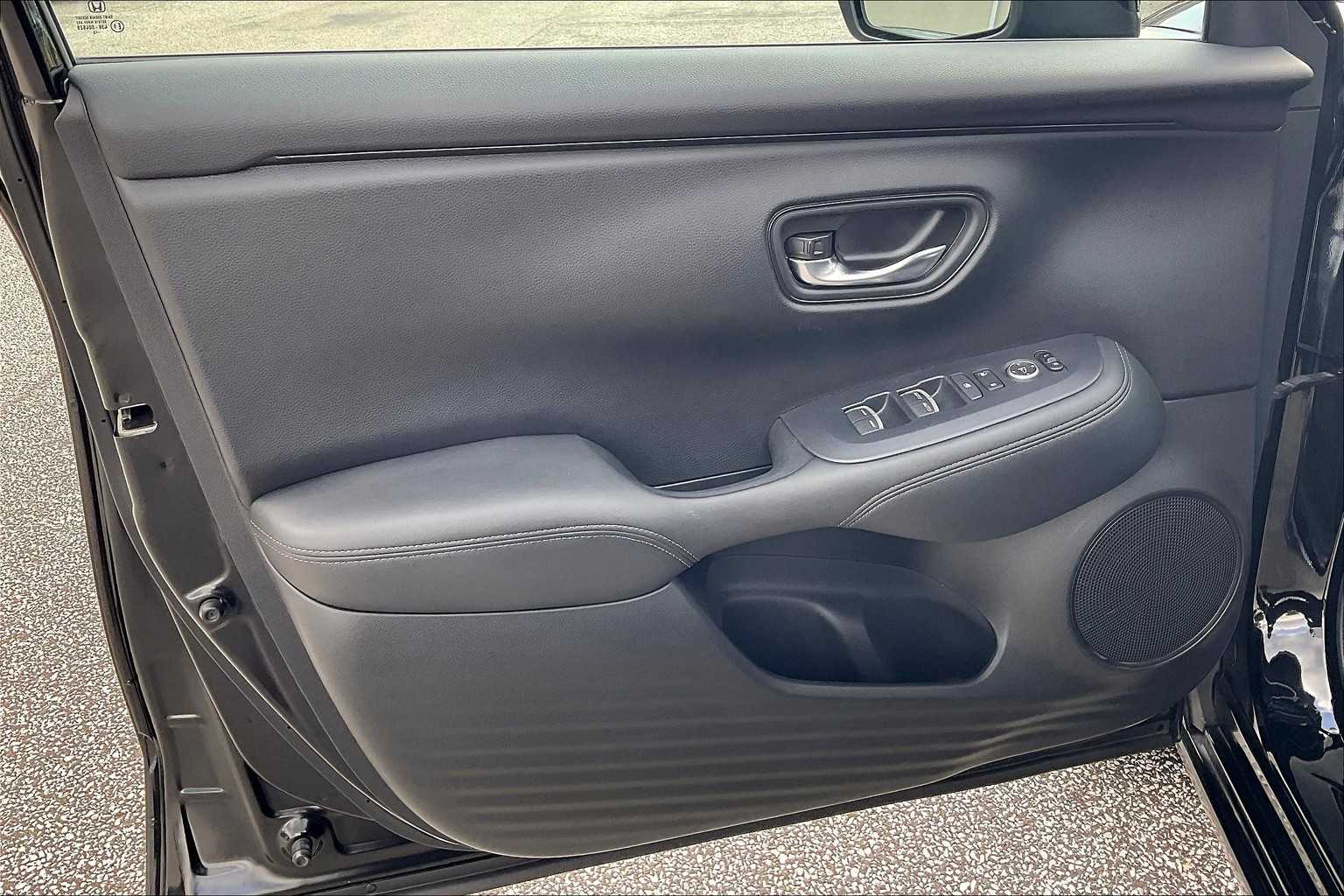 2023 Honda HR-V EX-L photo 39