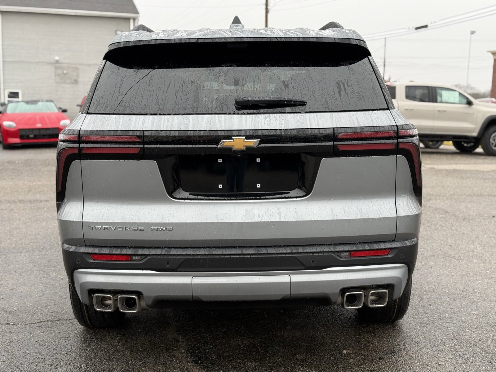 2026 Chevrolet Traverse photo 3