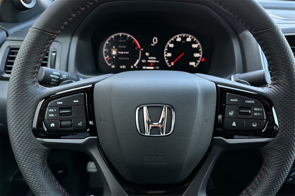 2025 Honda Ridgeline Black Edition photo 21