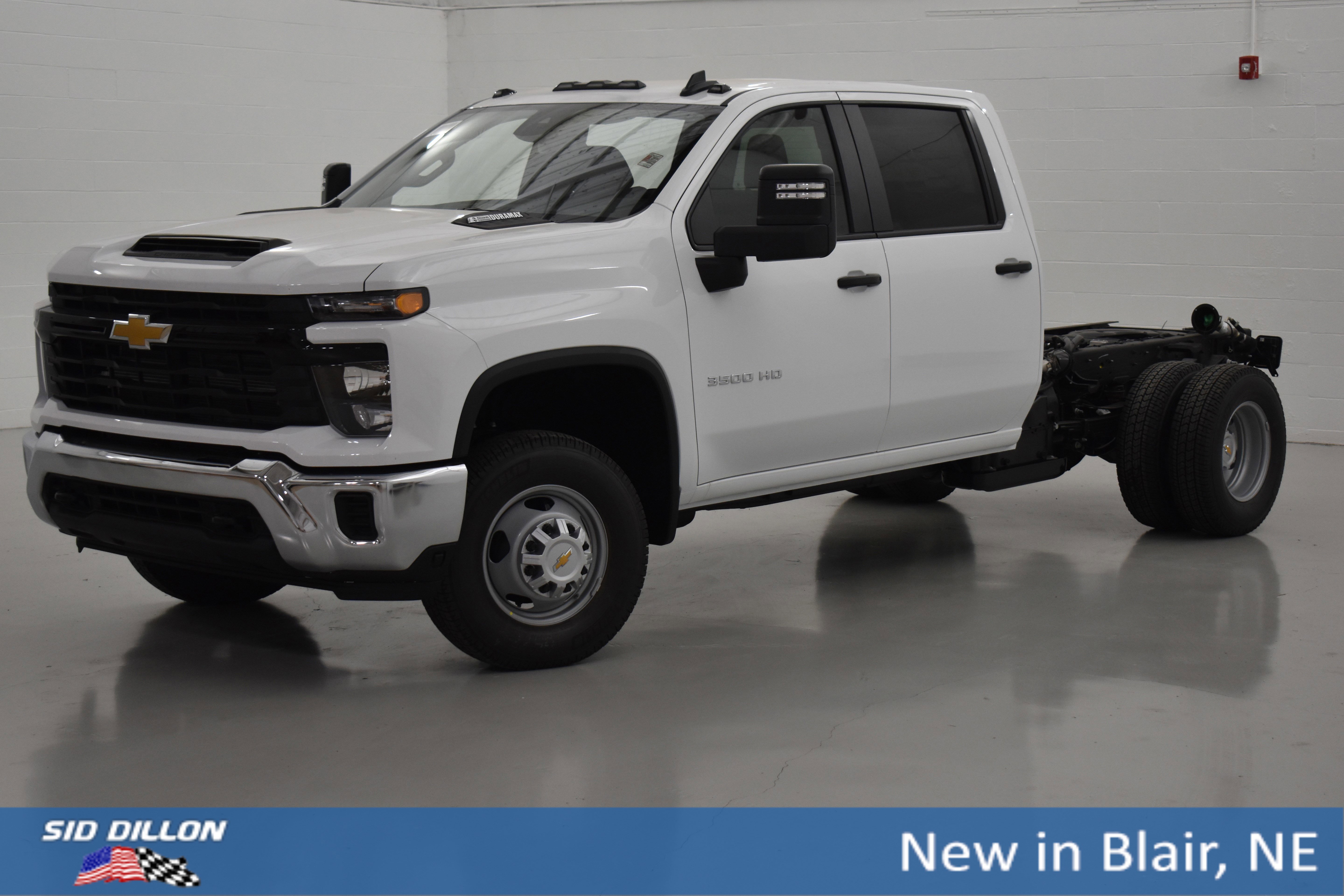 2026 Chevrolet Silverado 3500HD Work Truck's photo