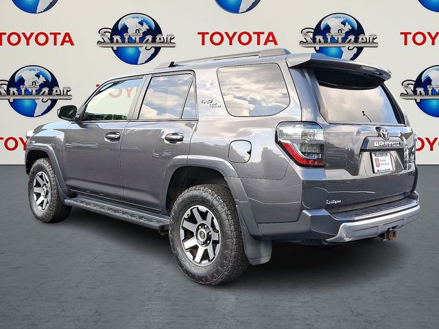 2019 Toyota 4Runner TRD Off-Road photo 4
