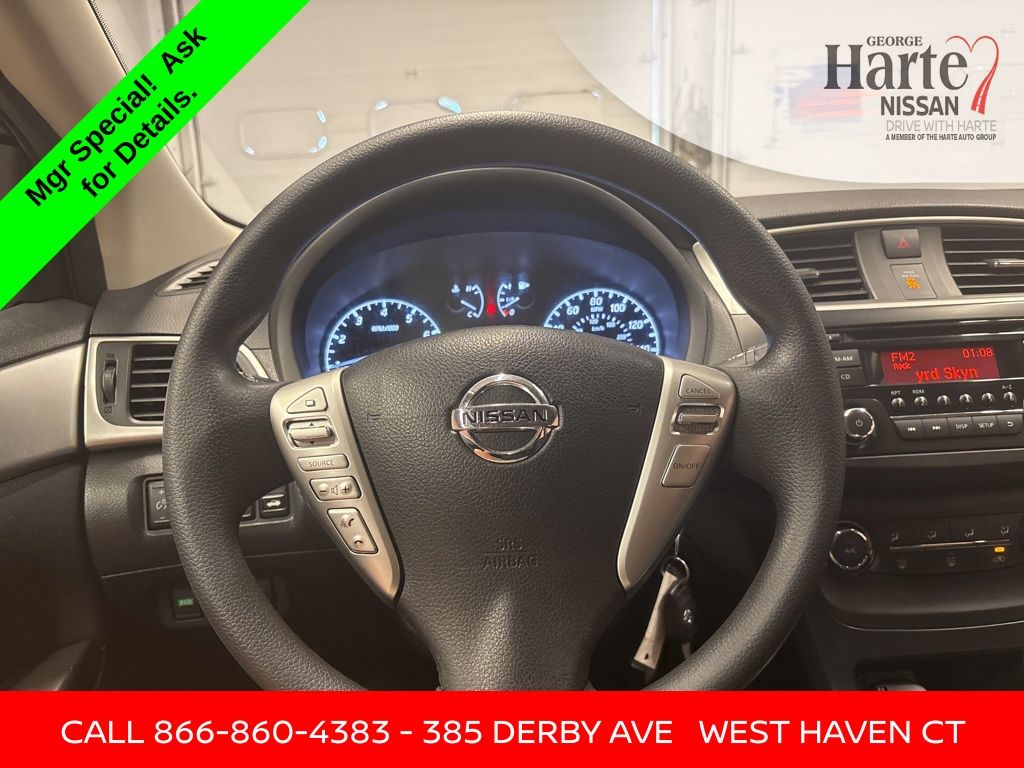 2017 Nissan Sentra S photo 14
