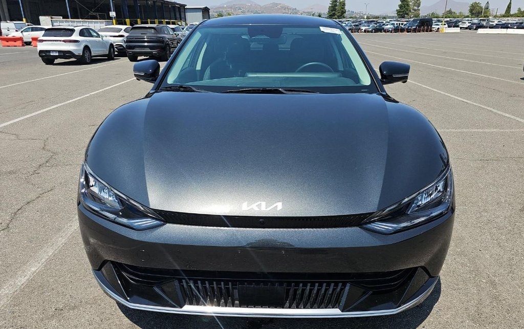 Used 2024 Kia EV6 Wind with VIN KNDC3DLC8R5623139 for sale in Kansas City