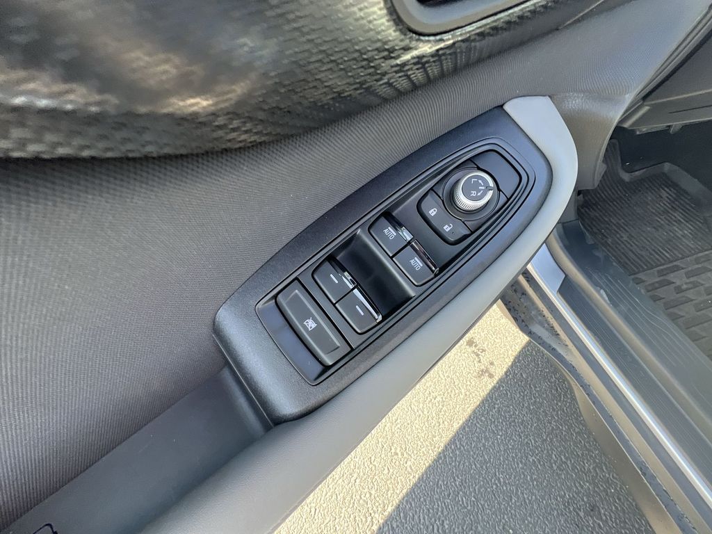 2025 Subaru Outback Premium photo 20