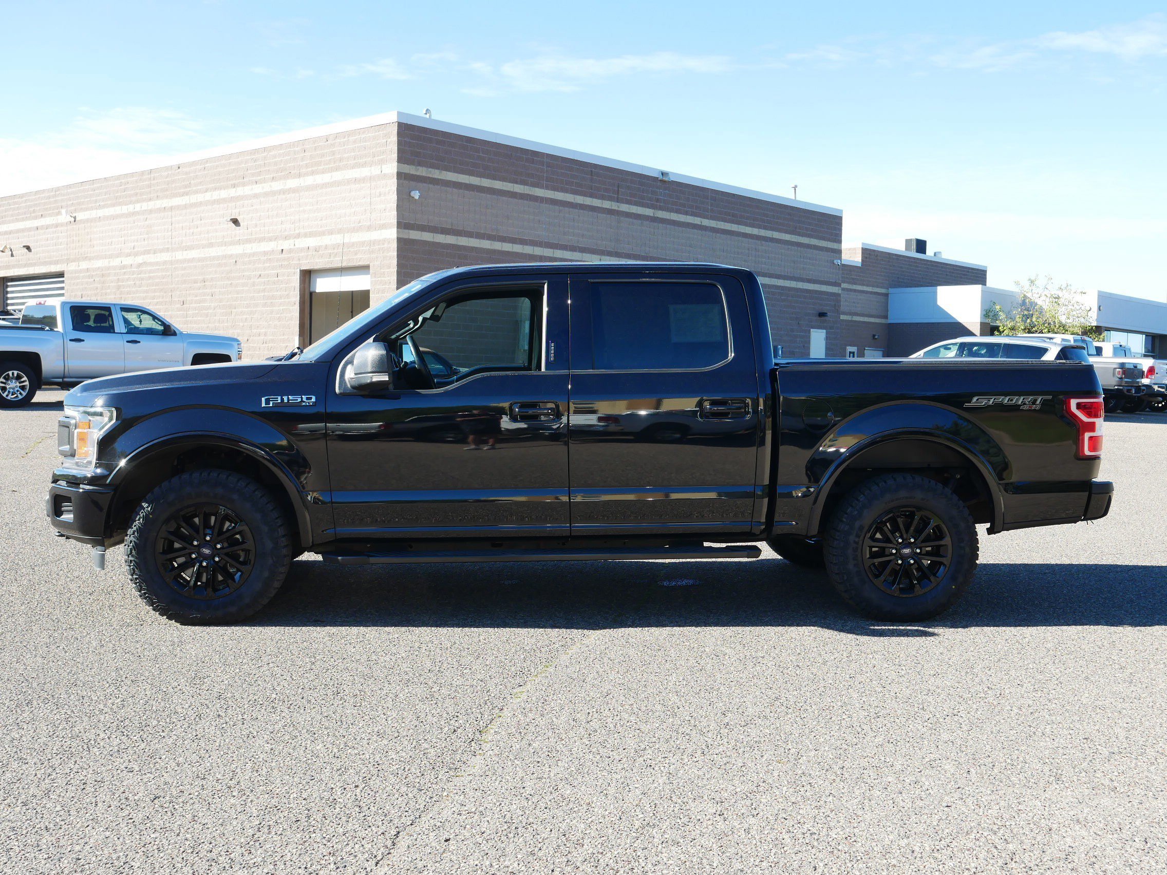 2019 Ford F-150 XLT photo 4
