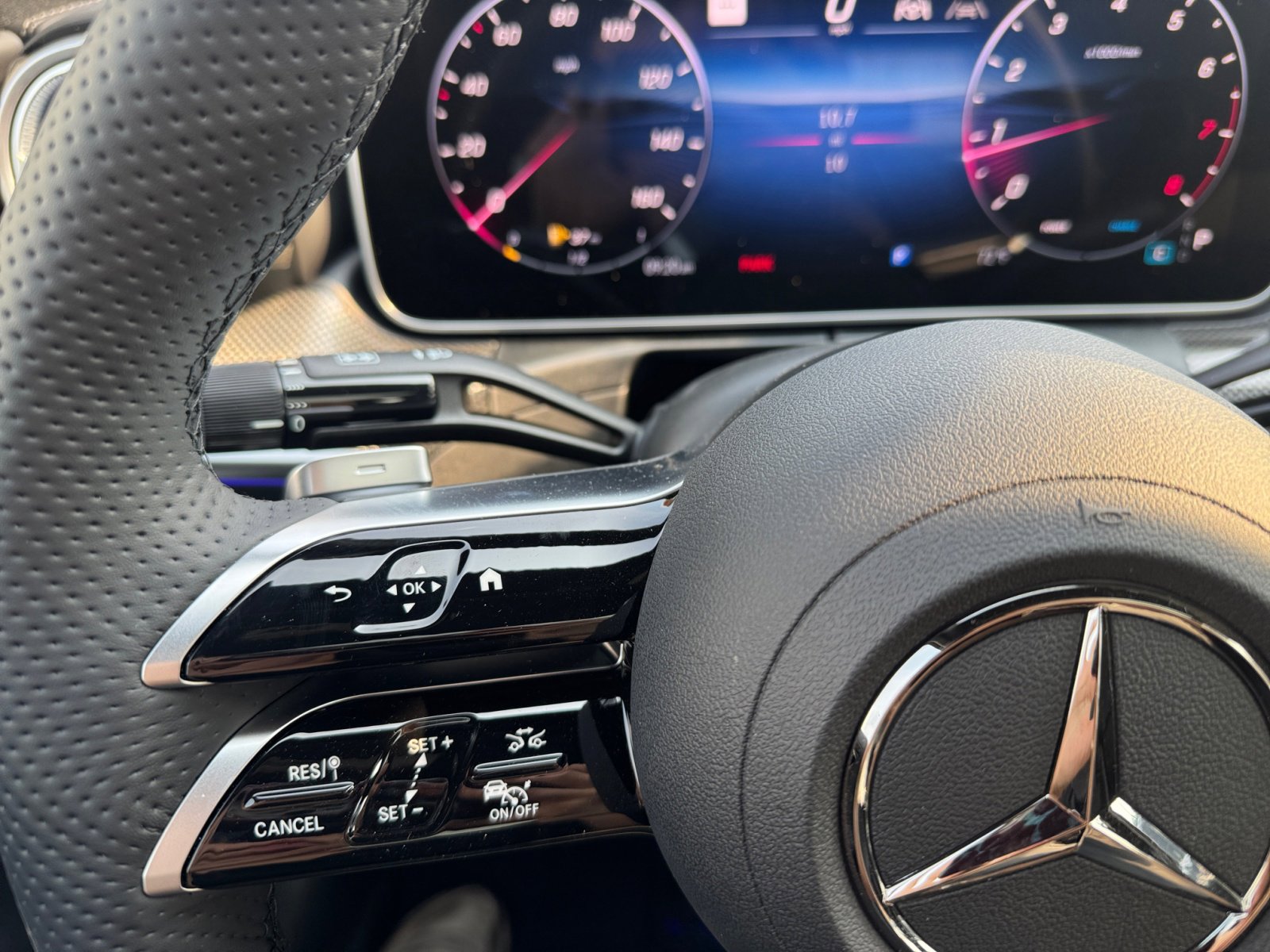 2025 Mercedes Benz C 300 4MATIC Sedan photo 24