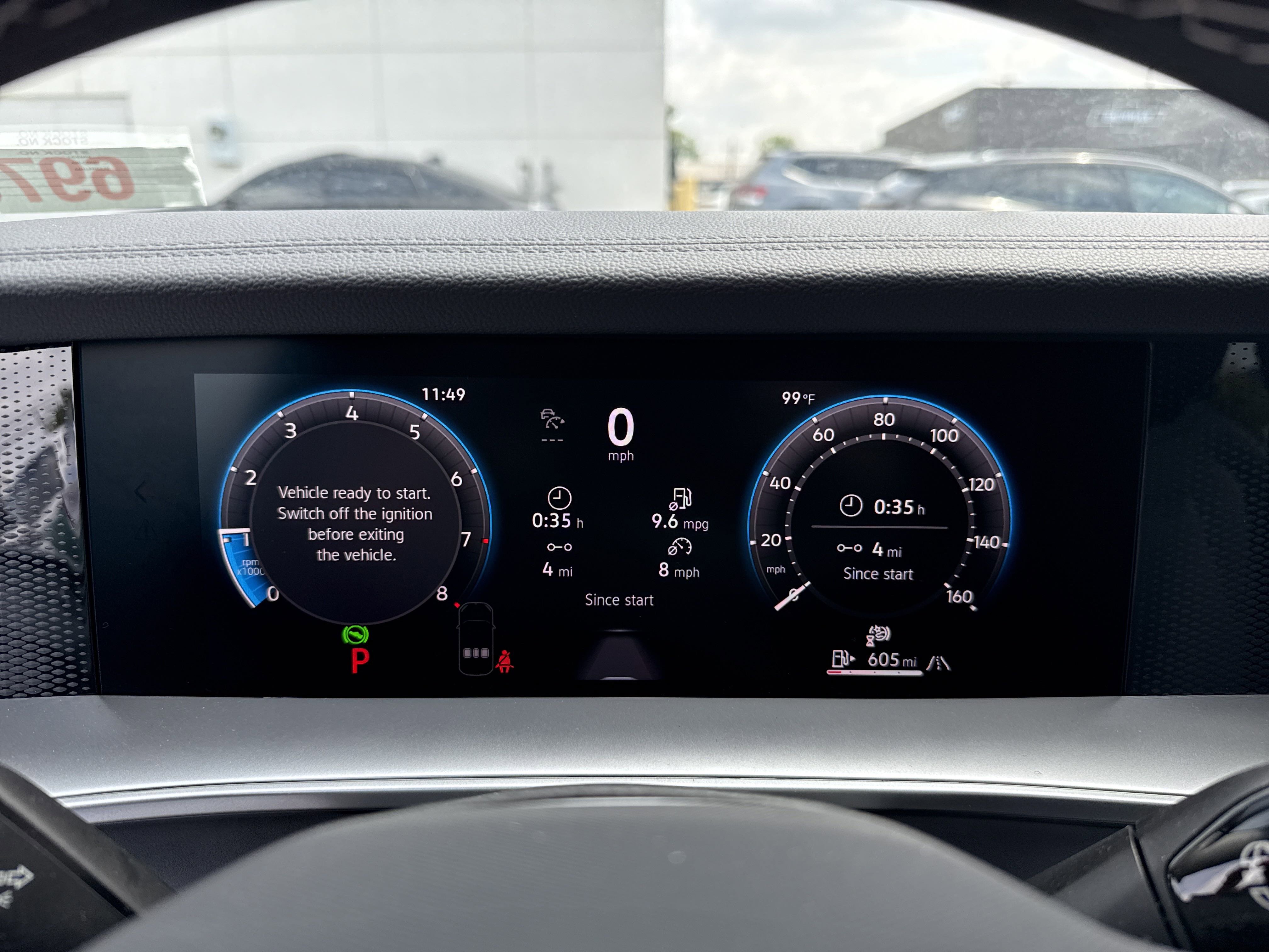 2025 Volkswagen Tiguan SE photo 4