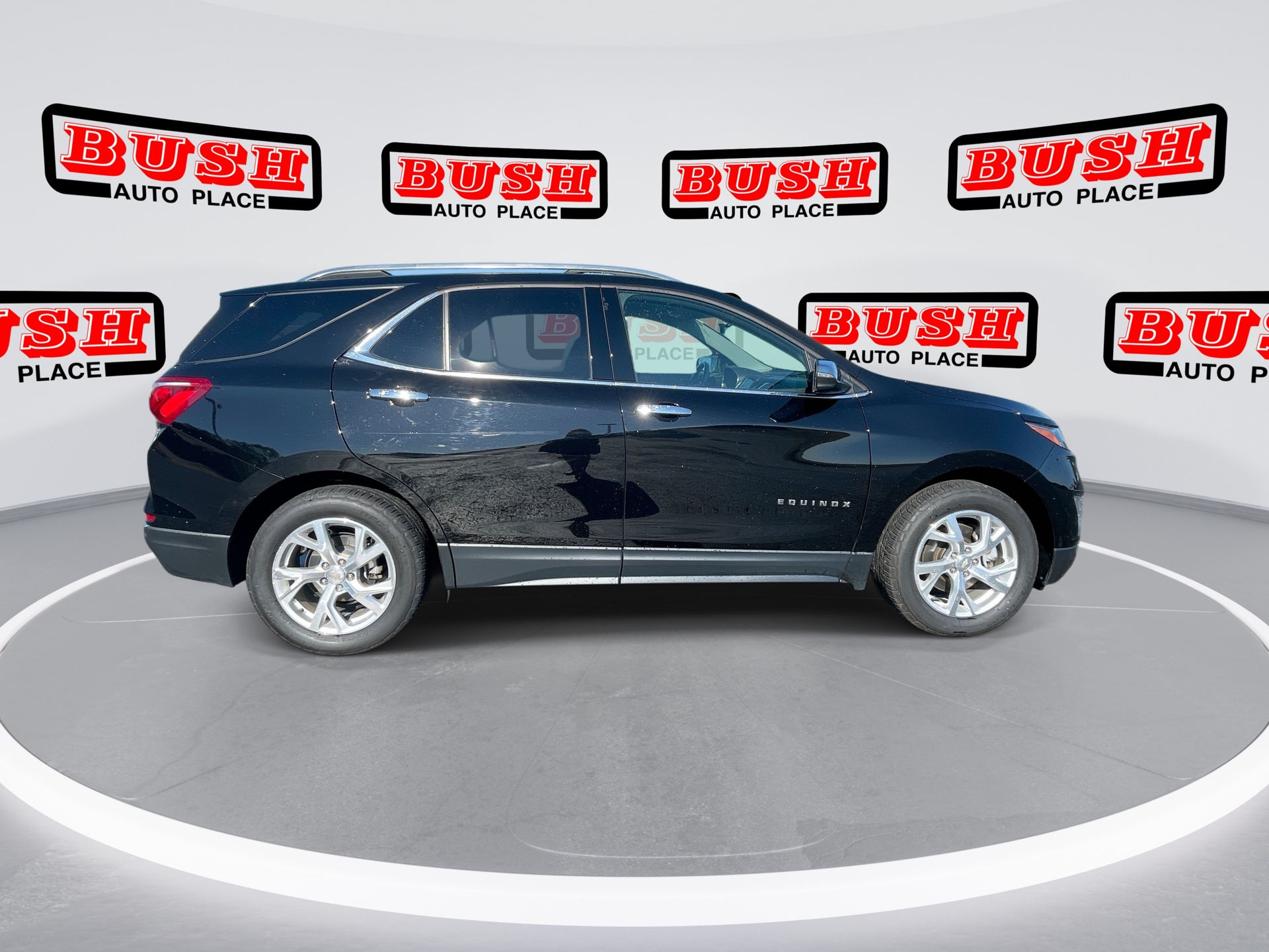 2019 Chevrolet Equinox LT photo 32