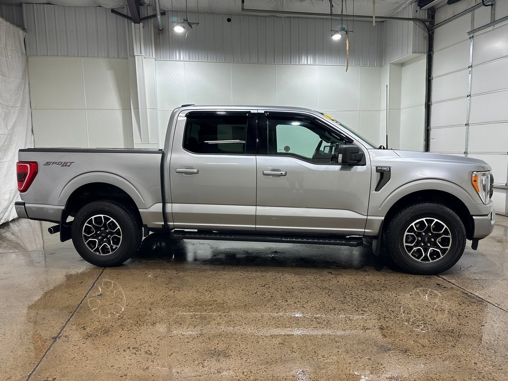 2021 Ford F-150 XLT photo 2