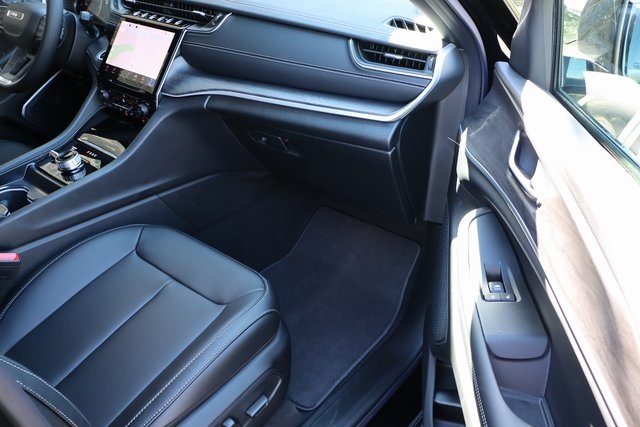 2025 Jeep Grand Cherokee Limited photo 44