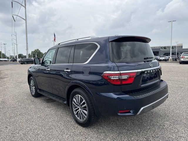 2024 Nissan Armada SL photo 3