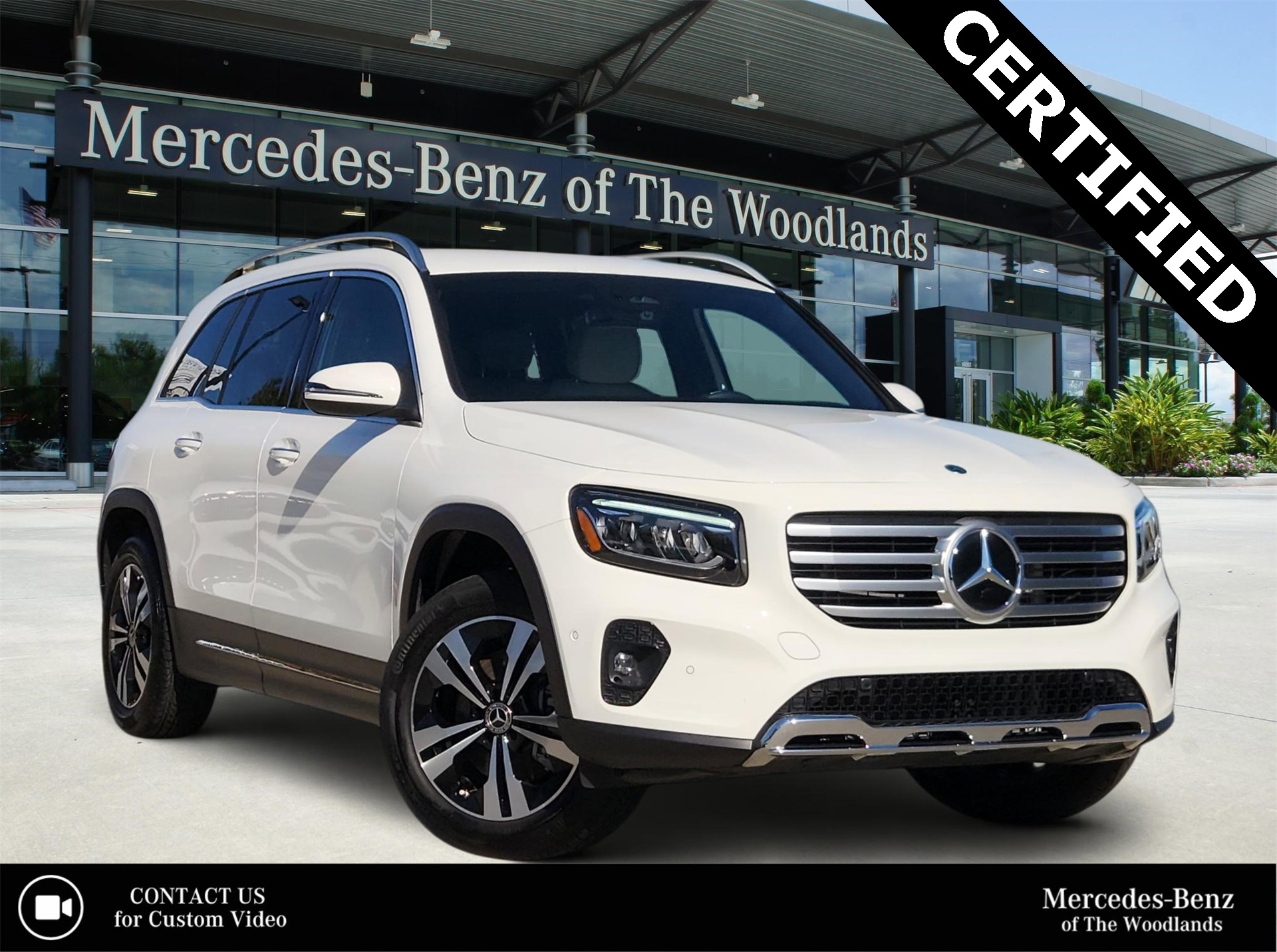 2025 Mercedes-Benz GLB Base's photo