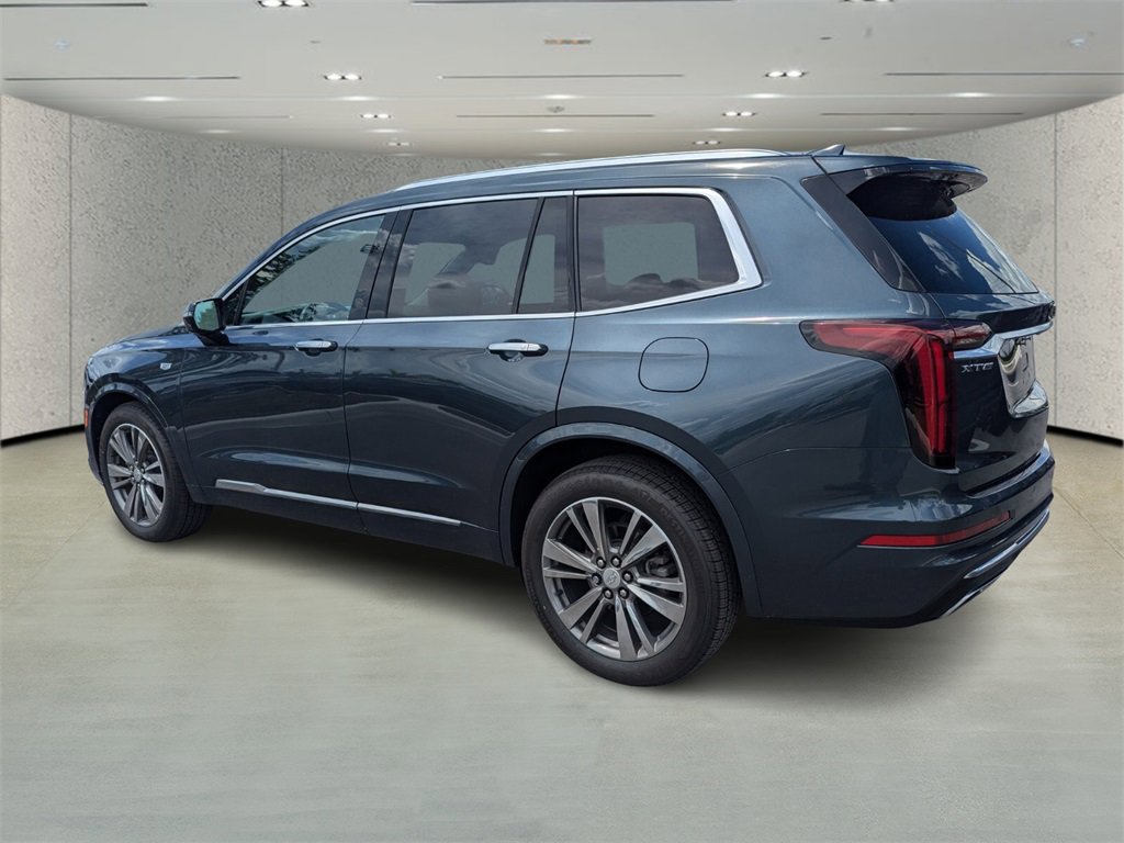 2021 Cadillac XT4 Premium Luxury photo 5