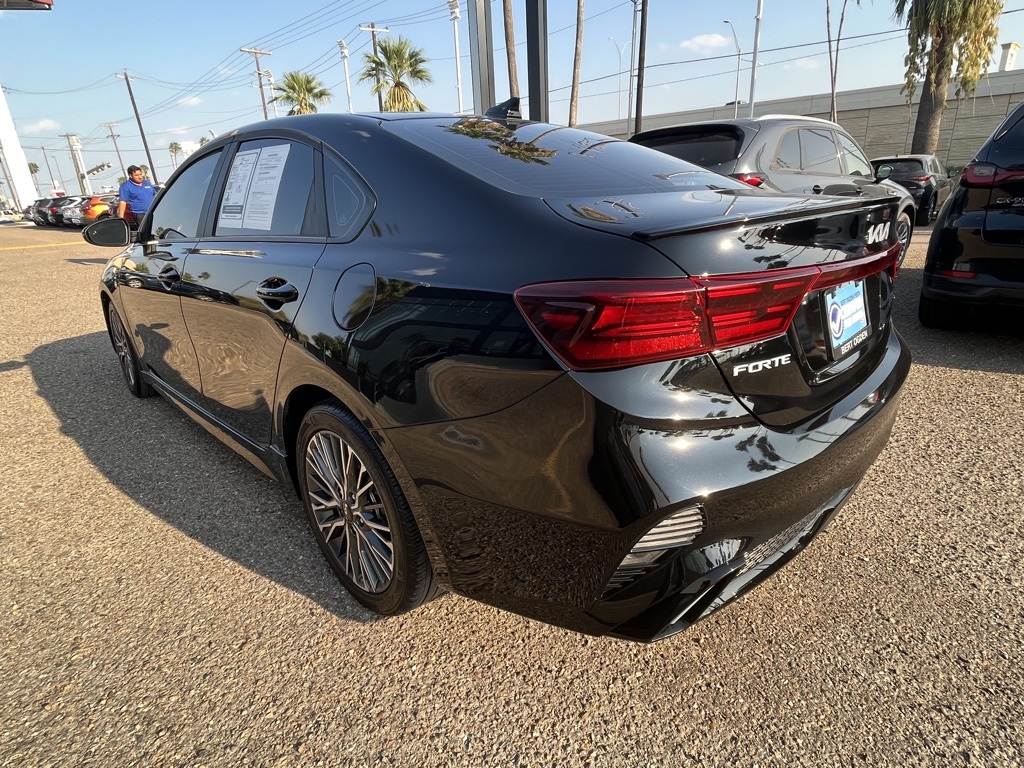 2024 Kia Forte GT-Line photo 5