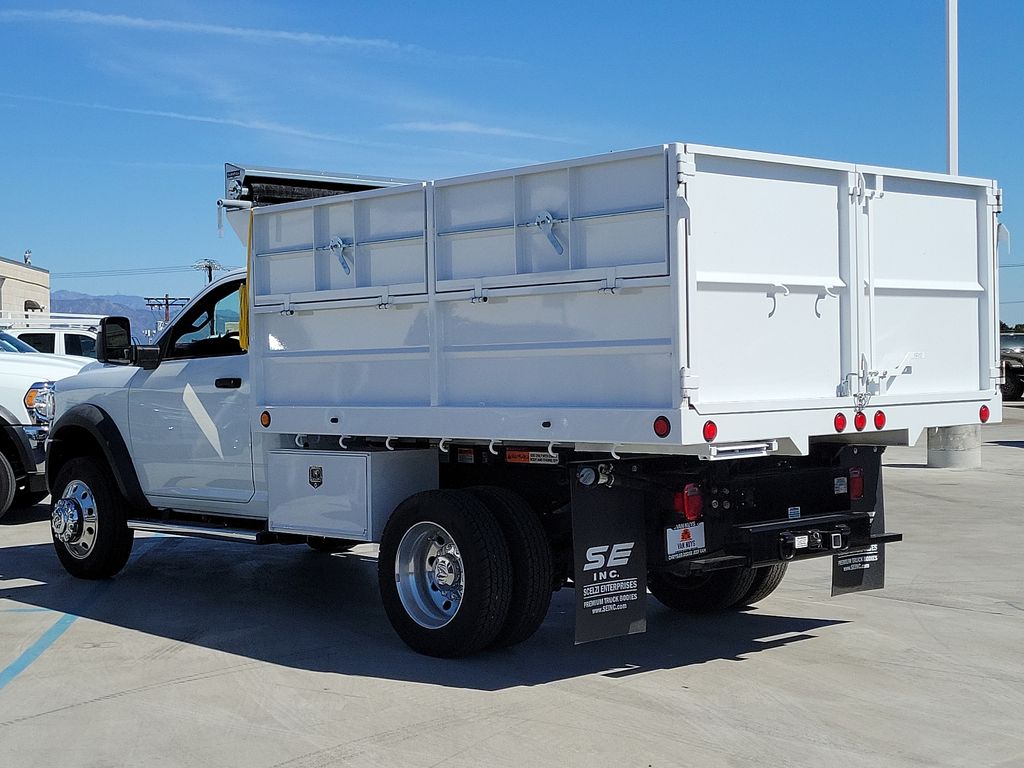 2024 Ram 5500 Tradesman SLT photo 13