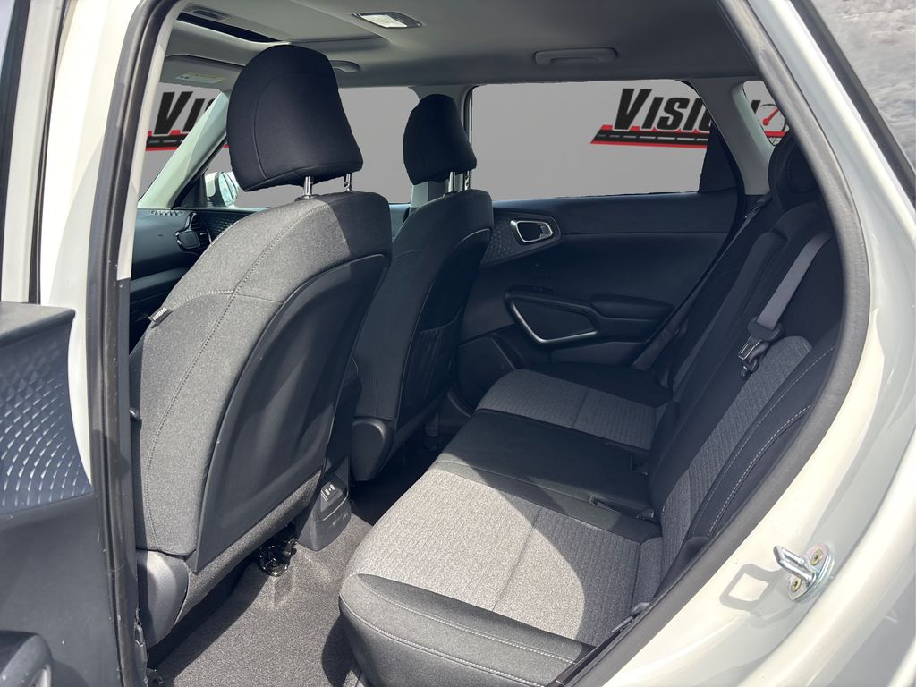 2023 Kia Soul EX photo 10
