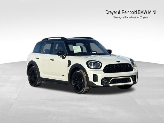 2024 MINI Countryman S's photo