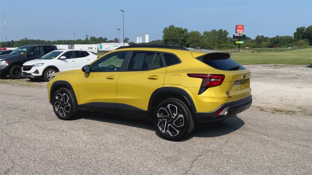 2024 Chevrolet Trax photo 6