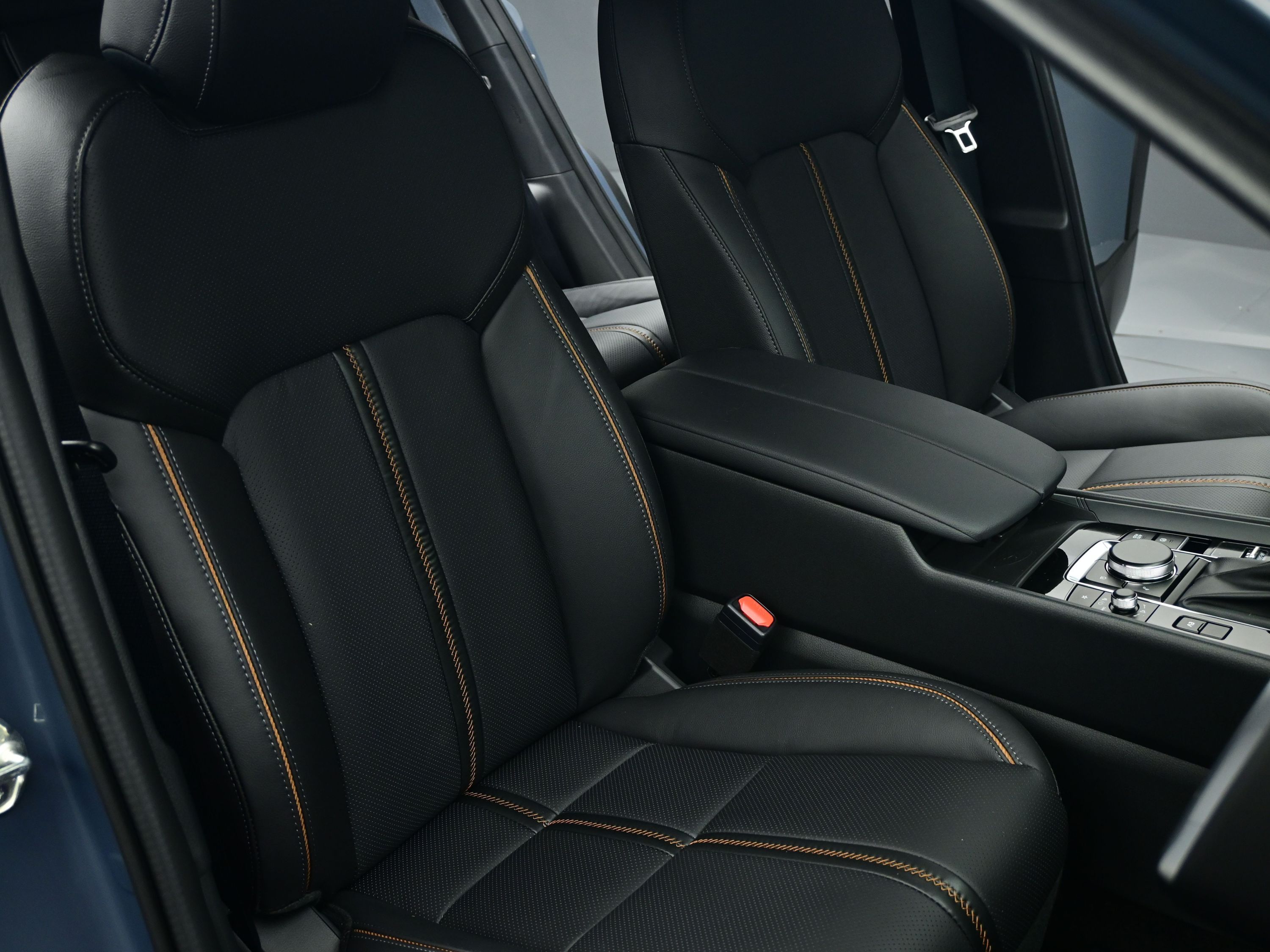 2025 Mazda CX-50 Premium Plus photo 11