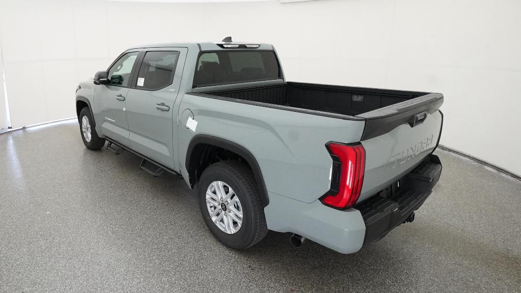 2025 Toyota Tundra SR5 photo 13