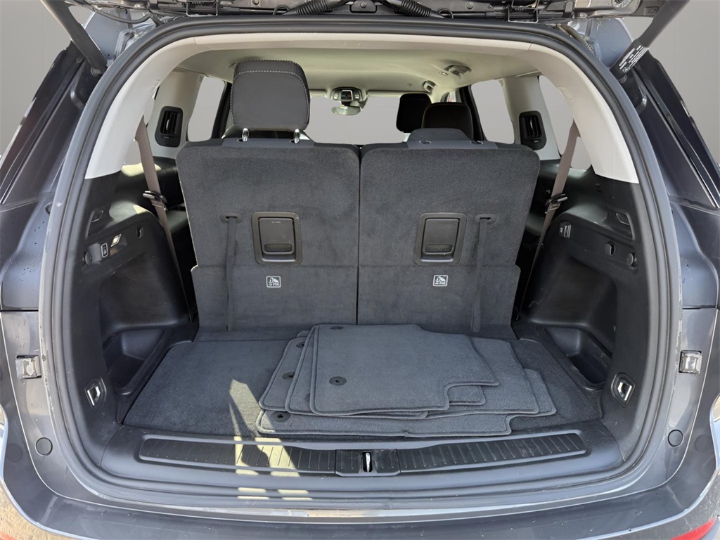 2021 Jeep Grand Cherokee Laredo photo 13