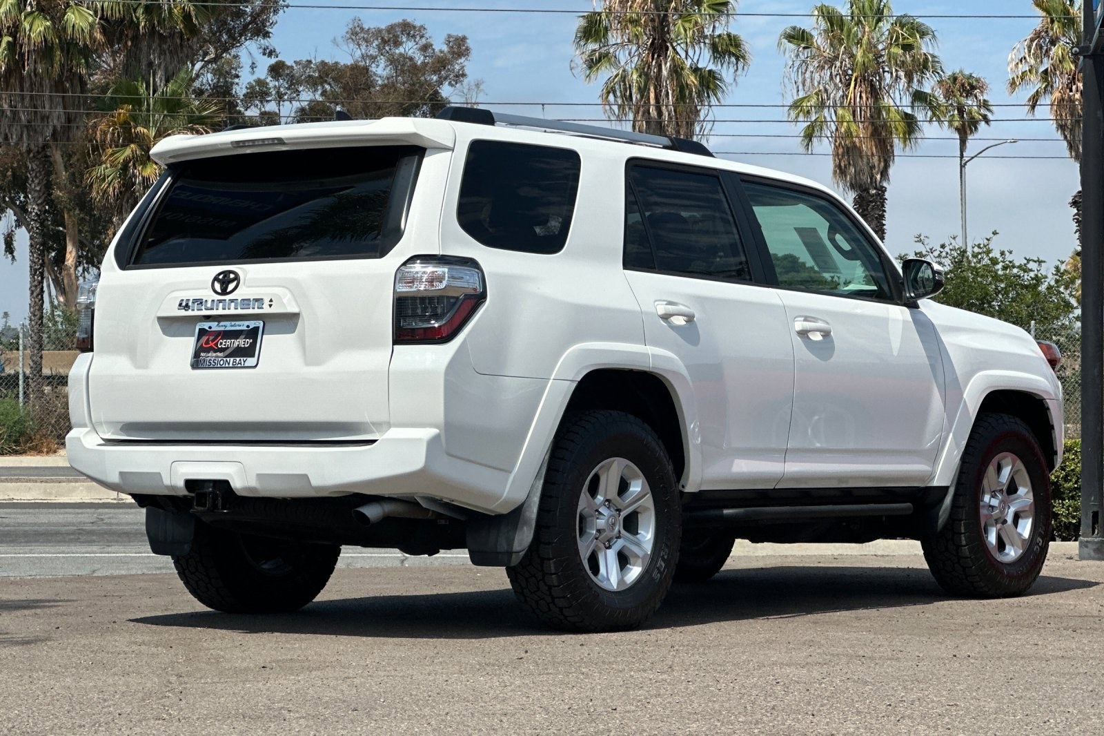 2020 Toyota 4Runner SR5 Premium photo 4