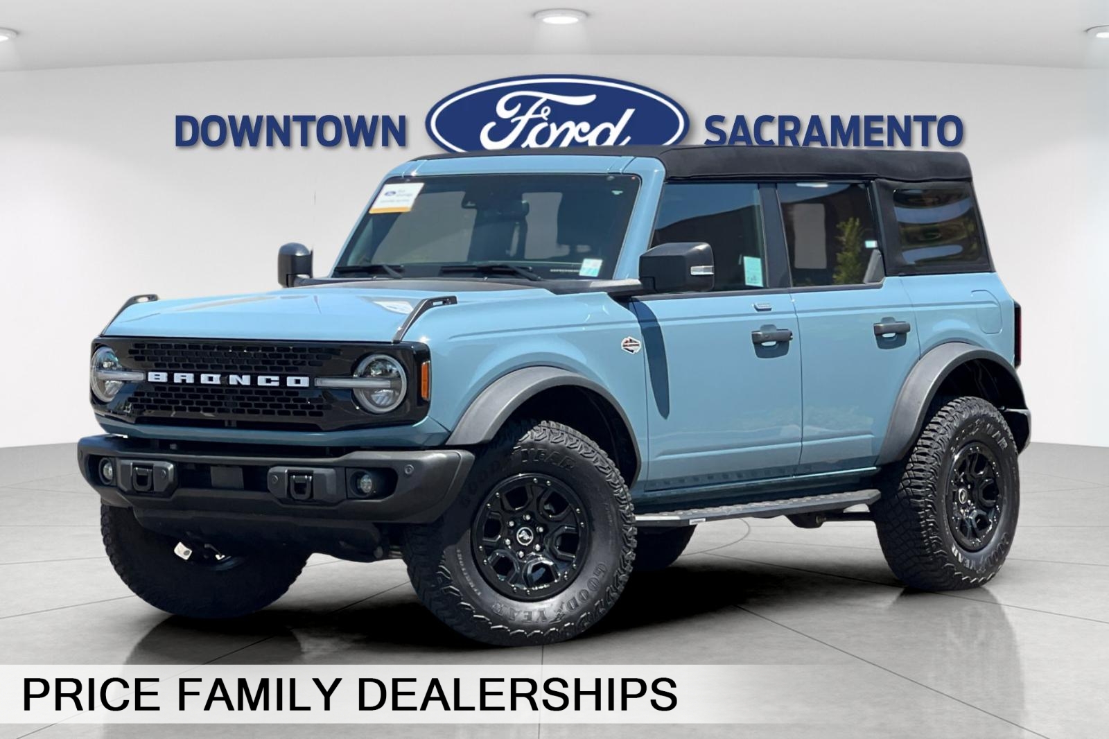 2023 Ford Bronco 4-Door Wildtrak's photo