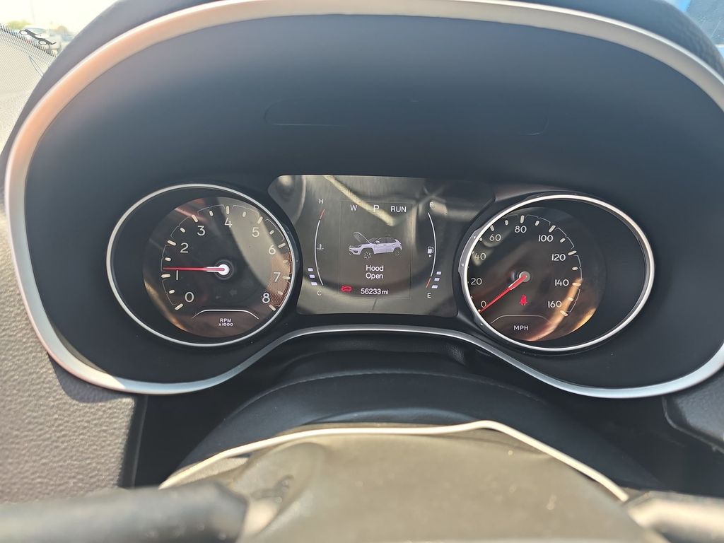 2019 Jeep Compass Latitude photo 3