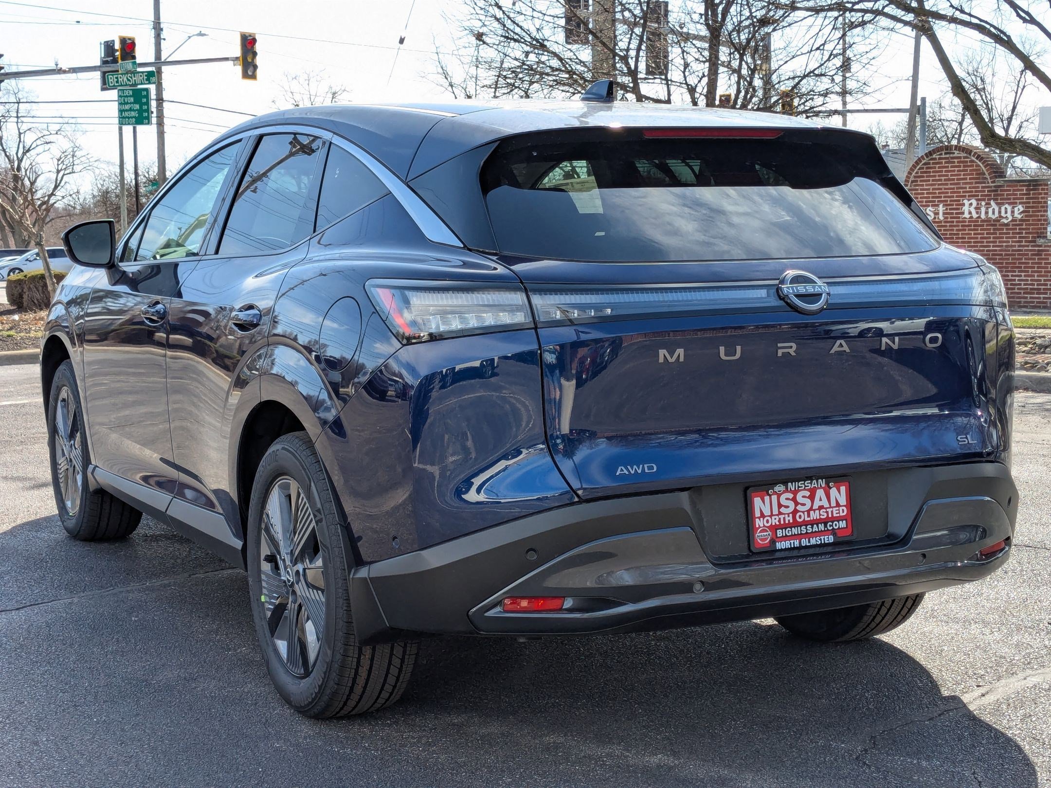 2025 Nissan Murano SL photo 8