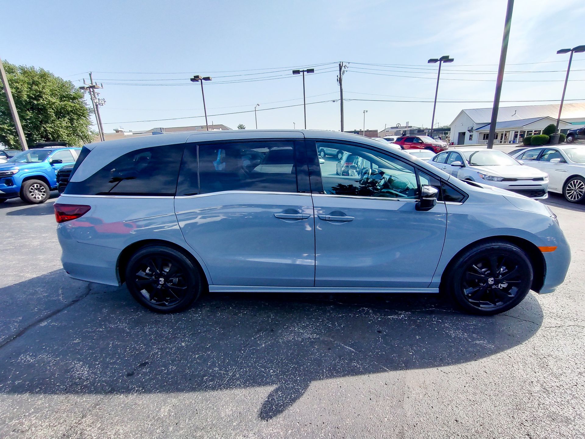 2024 Honda Odyssey Sport photo 18