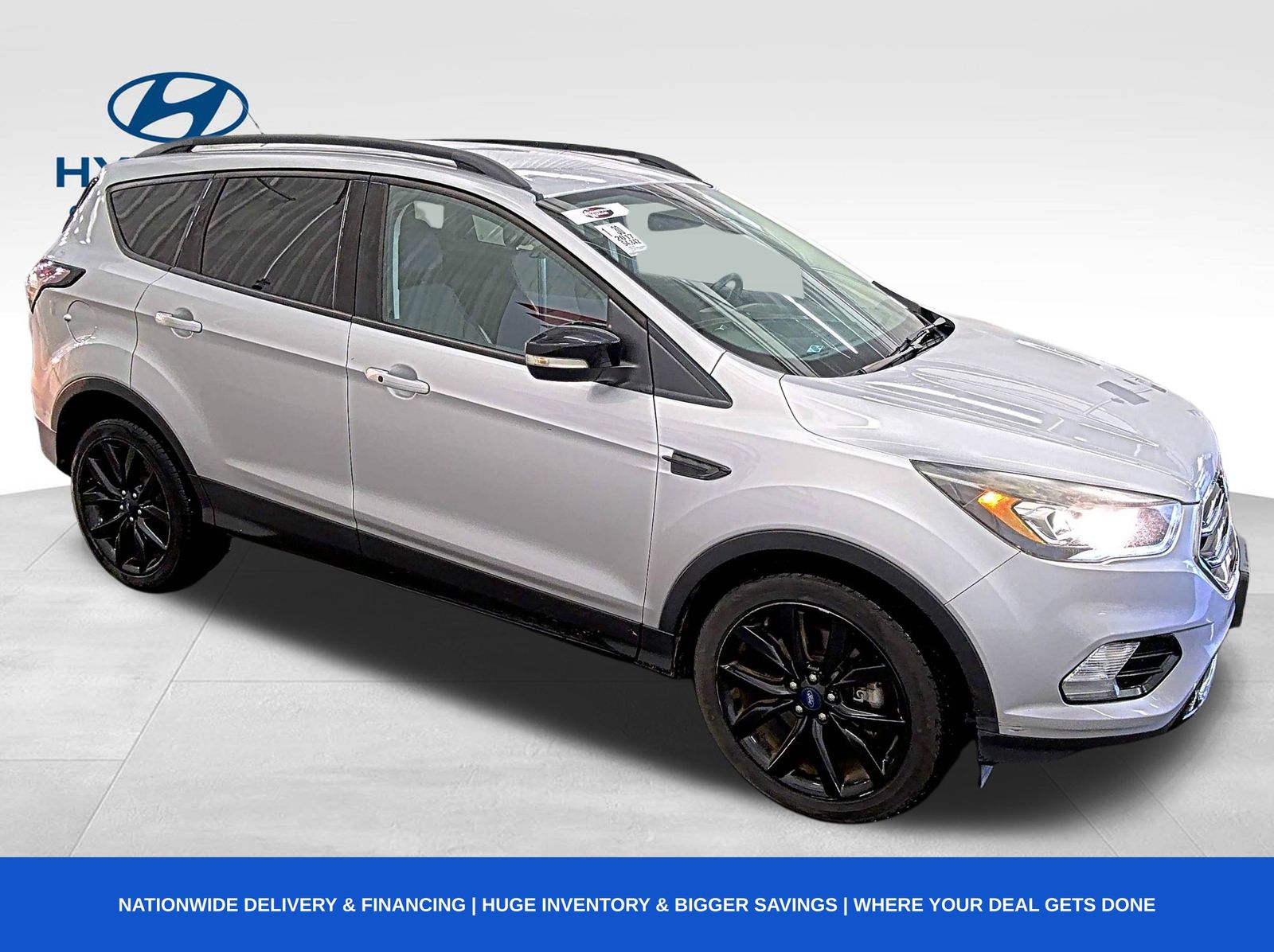 2017 Ford Escape Titanium's photo