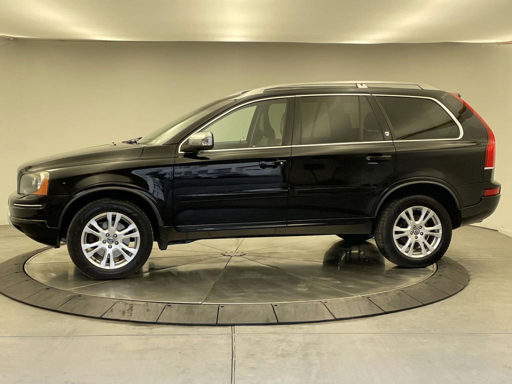 Used 2014 Volvo XC90 3.2 with VIN YV4952CZ5E1685254 for sale in Sewickley, PA