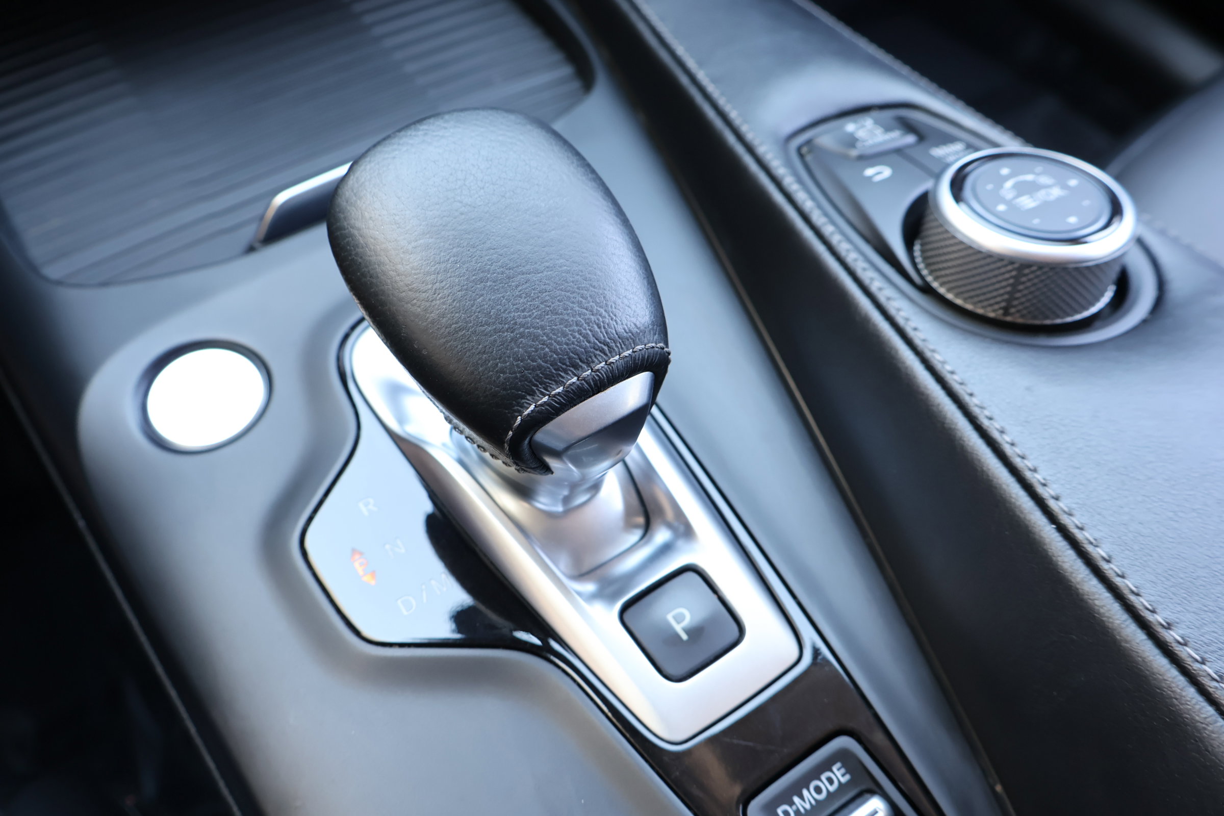 2021 Infiniti QX50 Essential photo 27