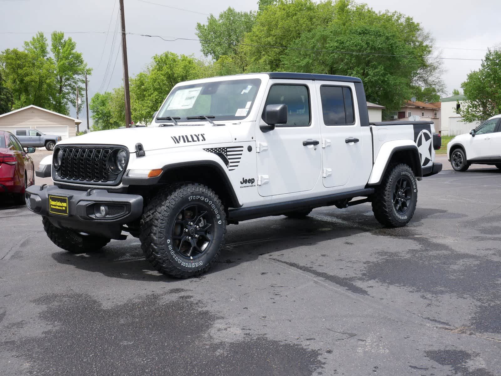 2024 Jeep Gladiator Willys photo 4