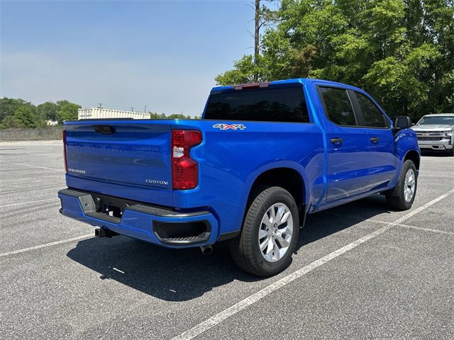 2025 Chevrolet Silverado 1500 Custom photo 4