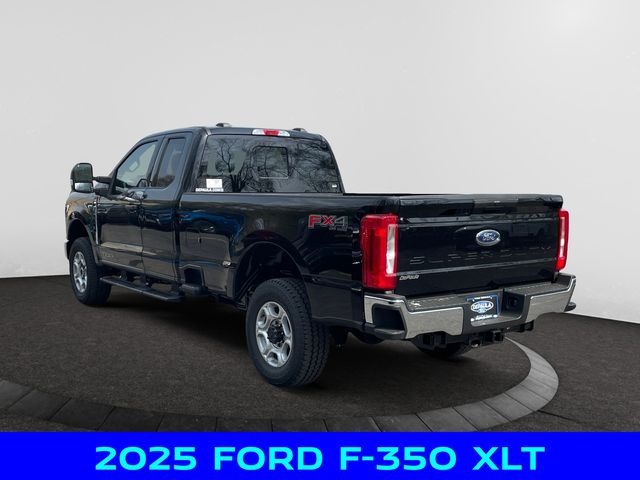 2025 Ford F-350 photo 3