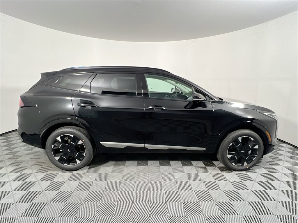 2026 Kia Sportage Hybrid EX photo 2