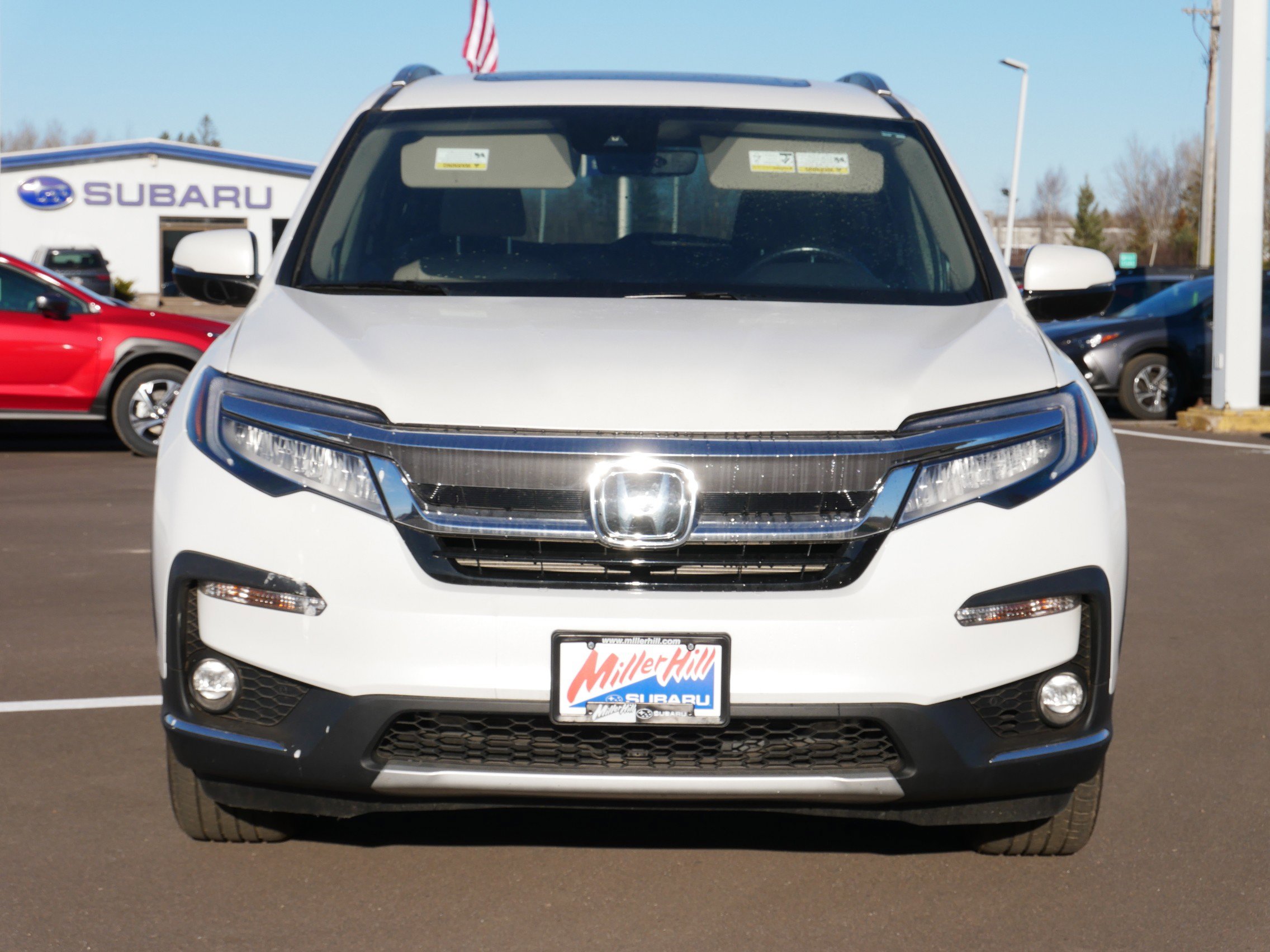 2020 Honda Pilot Touring photo 2