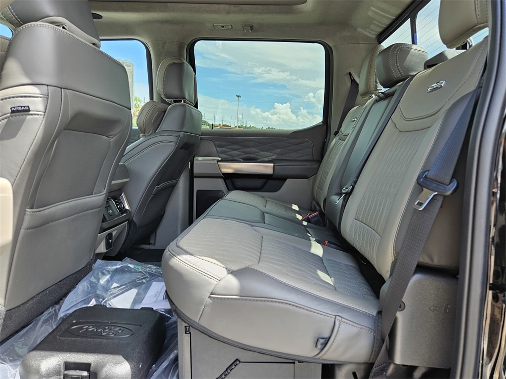 2026 Ford F-250 Platinum photo 25
