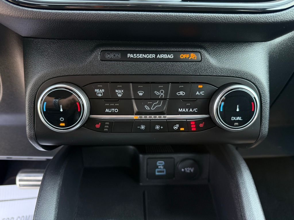 2023 Ford Escape ST-Line photo 21